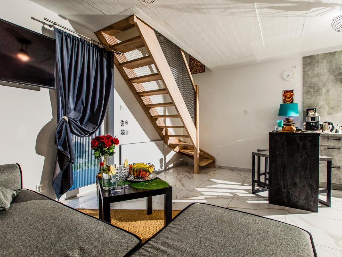 Temple Luxury Resort Rewal Eksteriør billede