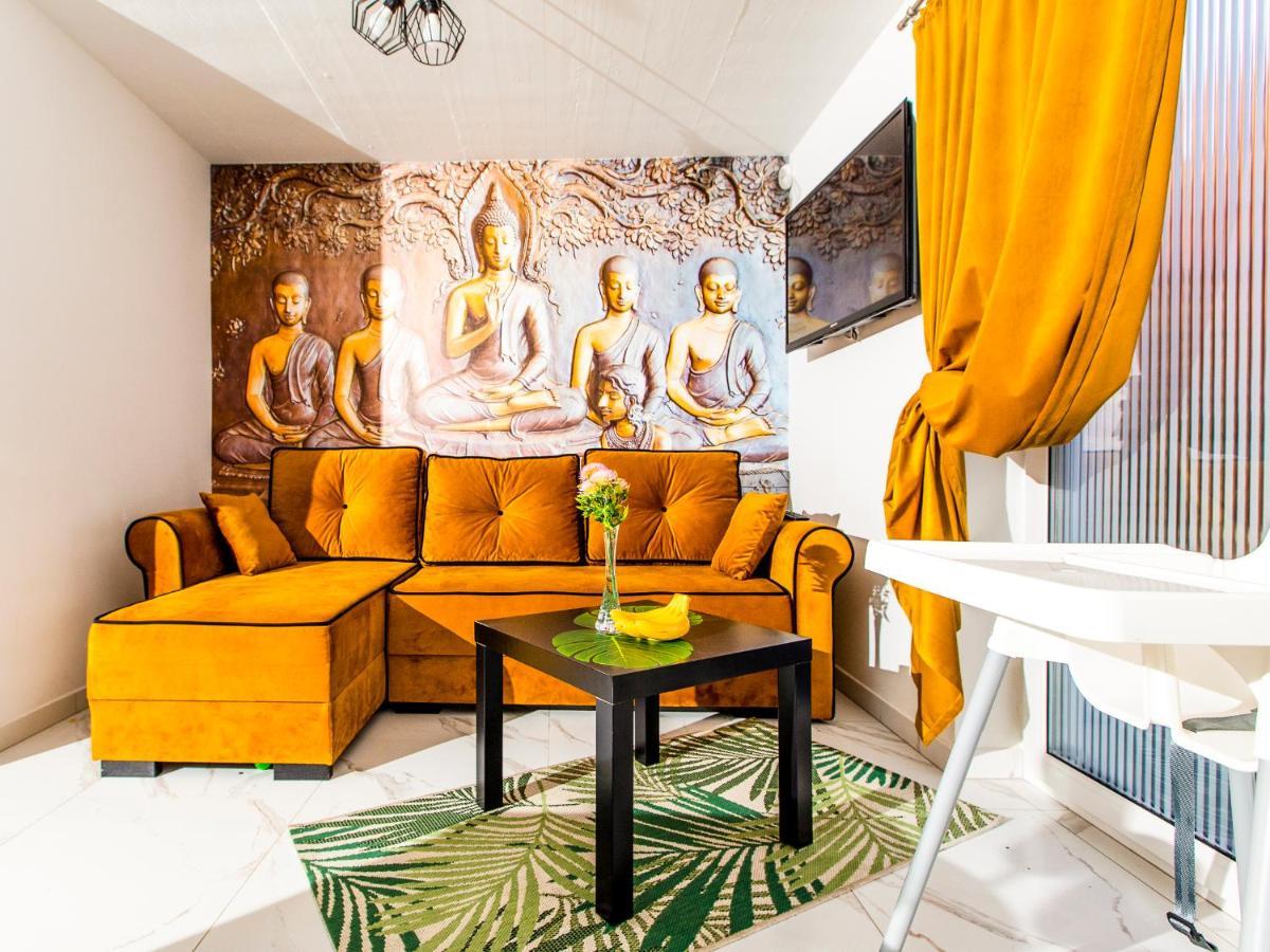 Temple Luxury Resort Rewal Eksteriør billede