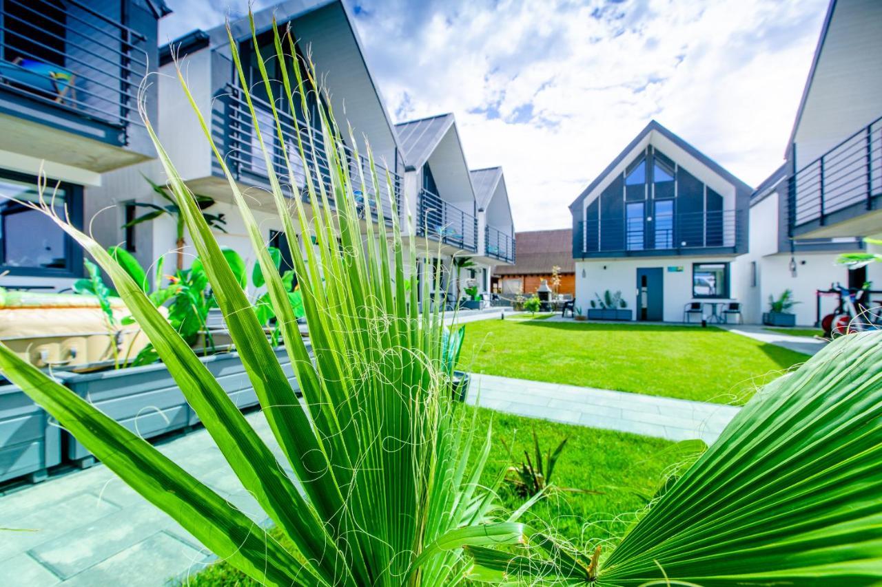 Temple Luxury Resort Rewal Eksteriør billede